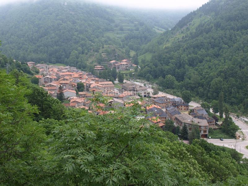 Foto 7101cacd-547b-4231-867a-e64ccc6c0954. Edificio  hotelero , girona en Setcases