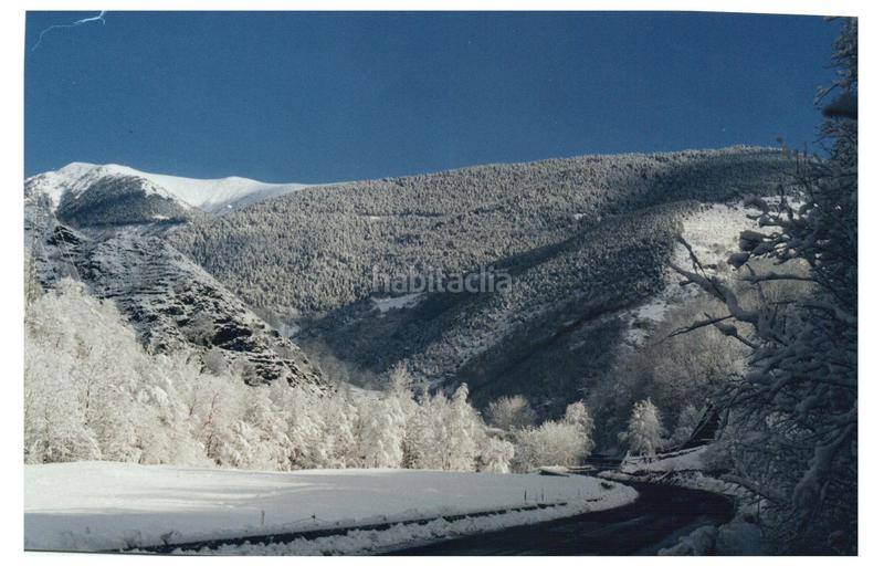 Foto b7112107-0193-4a24-a792-b5f4e2ad5cad. Edificio  hotelero , girona en Setcases