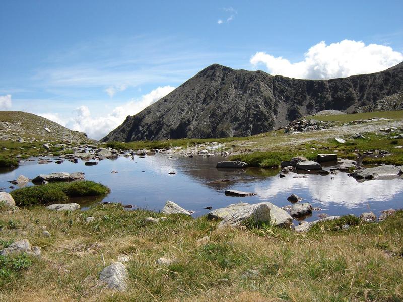 Foto ba595735-9b67-4ca1-bd4a-5b238cbd855c. Edificio  hotelero , girona en Setcases