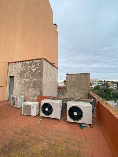 Foto 4e6daa85-2fe9-4ba9-935f-f8afd1a062fd. Edifici a Parc Bosc-Castell Figueres