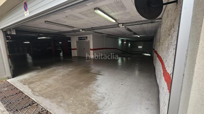 Foto b7435e88-6104-409f-af5a-9476afe5e45b. Posto auto in La Devesa Girona