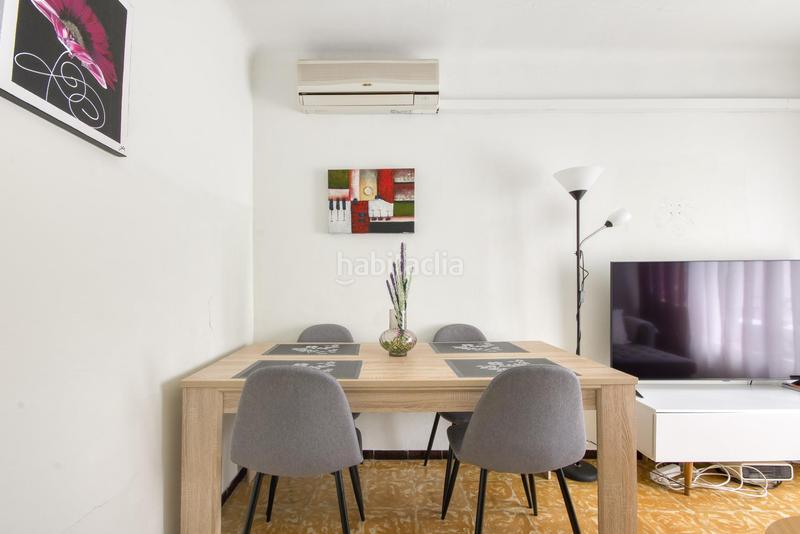 Foto 0738e4e2-ebf0-4747-a3ae-10befb0eca66. Edifici a Centre Roses