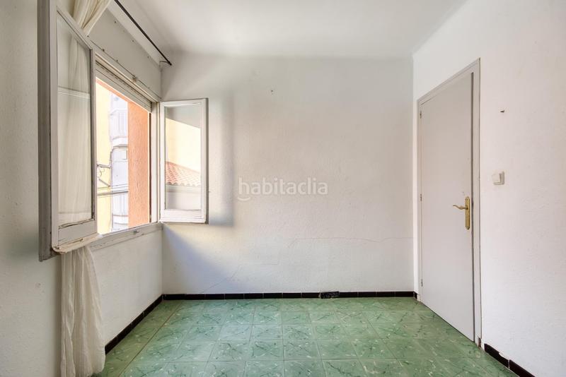 Foto 4352d645-76e2-4c07-ad22-ce03514ff525. Casa edificio de 3 plantas en pleno centro en Centre Roses