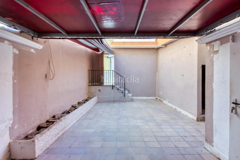 Foto b2a56196-c3b2-4159-8d90-b3dfa7cd1548. Casa edificio de 3 plantas en pleno centro en Centre Roses