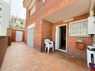 Appartement à Centre. Piso de 4 habitaciones en el centro de pineda de mar