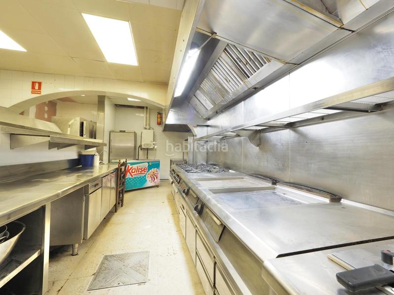 Foto b880f603-2296-49e9-82c4-6a3389d1d221. Alquiler local comercial restaurante en pleno centro de la ciudad en Figueres