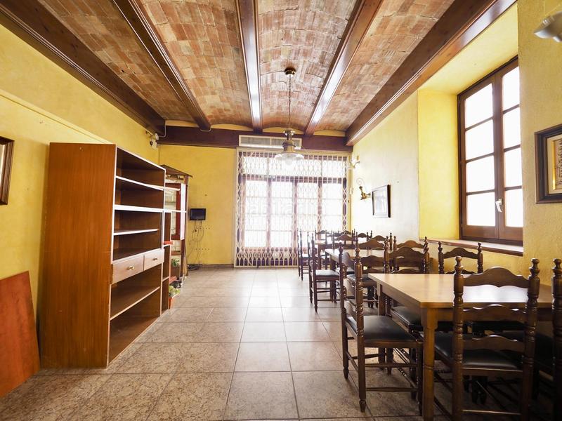 Foto bf6ac5e4-4303-40b1-afd1-4ba1cdbb9fa6. Alquiler local comercial restaurante en pleno centro de la ciudad en Figueres