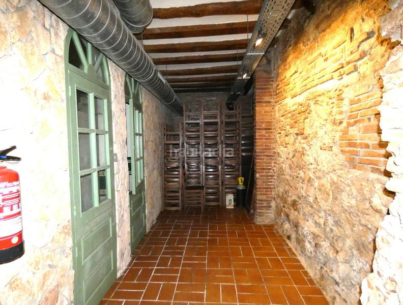 Foto 1541117a-e5ce-4c1c-958c-8b9afc952f75. Local comercial restaurante en venta barrio gótico, en Barcelona