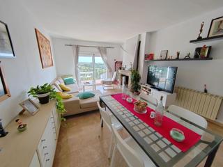 Triplex  Avenida de l'onze de setembre. Tríplex en tiana luz, vistas y espacio familiar