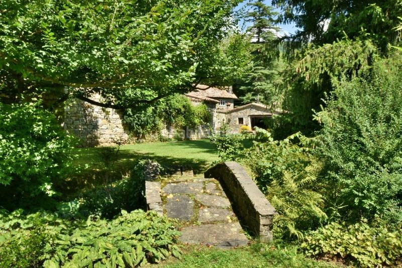 Foto fb942852-ac07-4991-8bcf-9a816a1e835f. Masía espectacular masía con historia en Camprodon