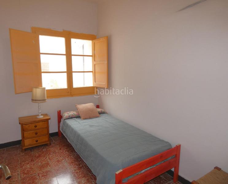 Foto f0cd277c-ac9b-4907-b1c1-9ded44268280. Casa  unifamiliar ! en Pontons