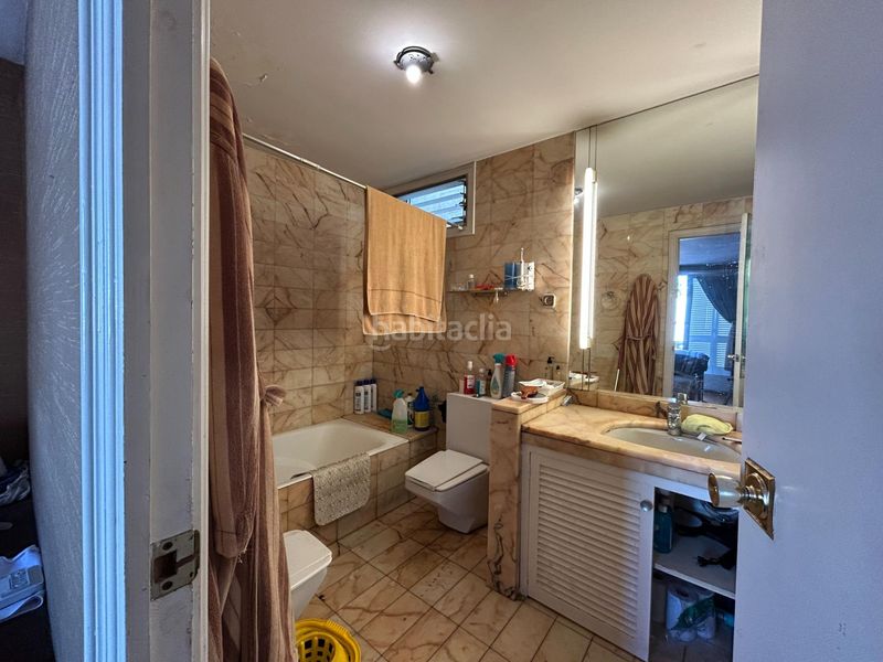 Foto 72967416-e8fe-4081-9c09-7c6d398bf4ab. Local comercial a Calella