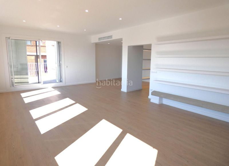 Foto dd4b424d-3287-45f7-9aaf-6edbd3f64047. Alquiler ático espectacular áticodúplex de 236m2 con vistas panorámicas en sant gervasigalvany en Barcelona