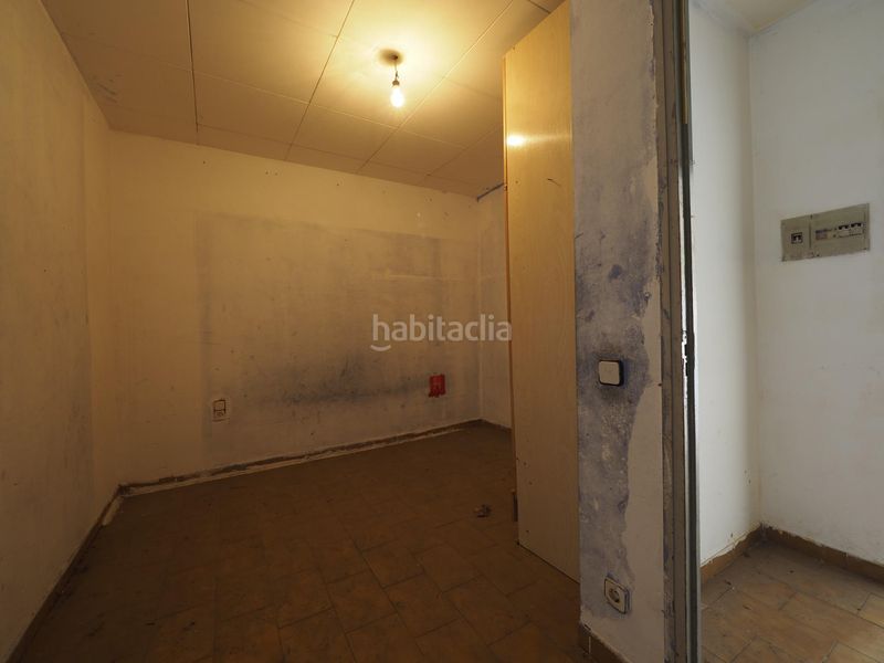 Foto d918171c-7dc4-4a25-b966-e90319090677. Edificio in Olot