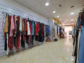 Traspàs Local Comercial a Carrer de sant pere 13. Oportunidad de negocio en el centro de figueres.