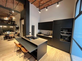 Pis a Vila de Gràcia. Loft  de luxe barrio de gracia  loft de luxe en el corazón del b