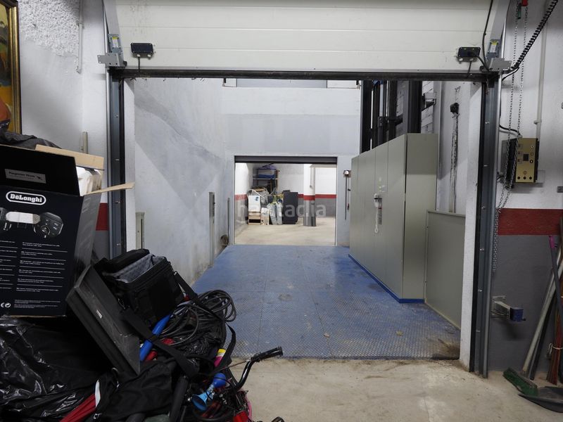 Foto c8277d31-347e-485f-96a5-d9c89dd651f3. Aparcament cotxe a Centre Roses