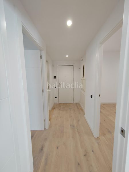 Foto 1b350140-9298-4a01-89f8-384a8759e916. Piso en passeig maragall 291 piso con piscina privada de 171 m2 52 m2 de superficie exterior y 119m2 construidos. en Barcelona