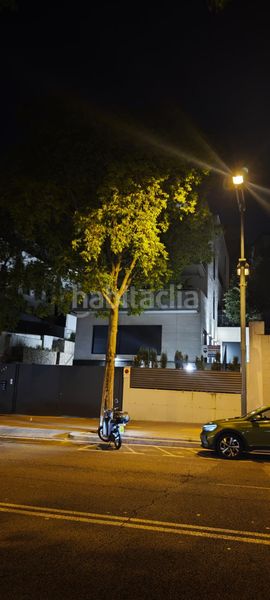 Foto 9f94b939-1522-44b1-97a3-6f04e64d72dd. Piso en passeig maragall 291 piso con piscina privada de 171 m2 52 m2 de superficie exterior y 119m2 construidos. en Barcelona