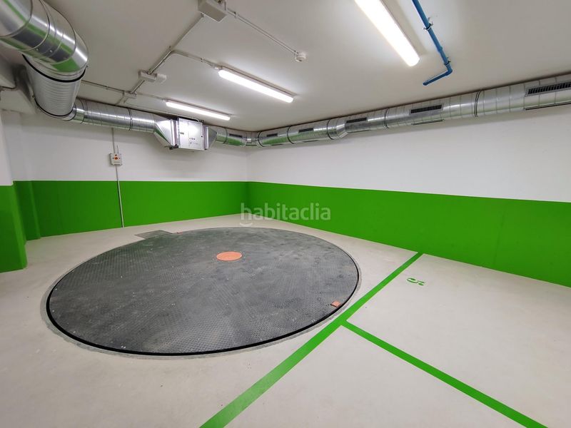 Foto d5ff8f46-7291-47ab-8a70-4303072fb890. Piso en passeig maragall 291 piso con piscina privada de 171 m2 52 m2 de superficie exterior y 119m2 construidos. en Barcelona