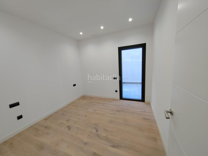 Foto d758fd1a-7ec6-424c-8734-a8d97ff6190b. Piso en passeig maragall 291 piso con piscina privada de 171 m2 52 m2 de superficie exterior y 119m2 construidos. en Barcelona