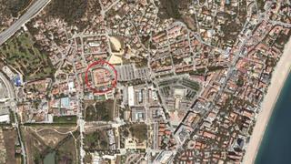 Local Comercial  Calle calle ginebre. Local comercial en venda a platja daro