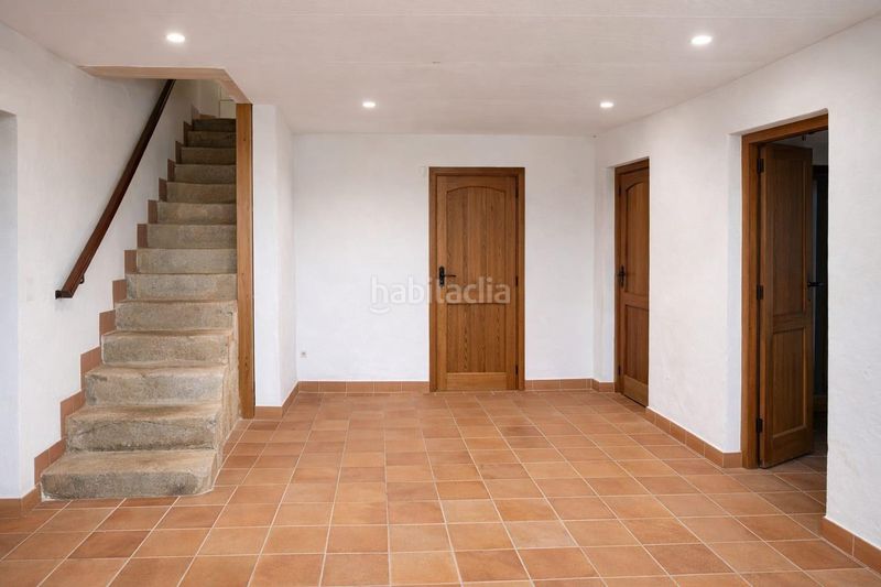 Foto d11529b2-2b61-43b4-8434-f0ec9be57971. Masia a Caldes de Malavella