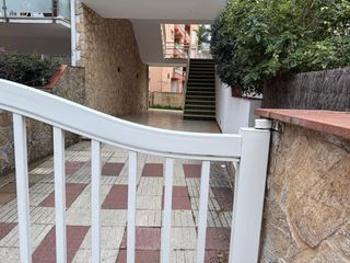 Apartment  Avenida madrid. Apartamento en el centro de platja daro en venta