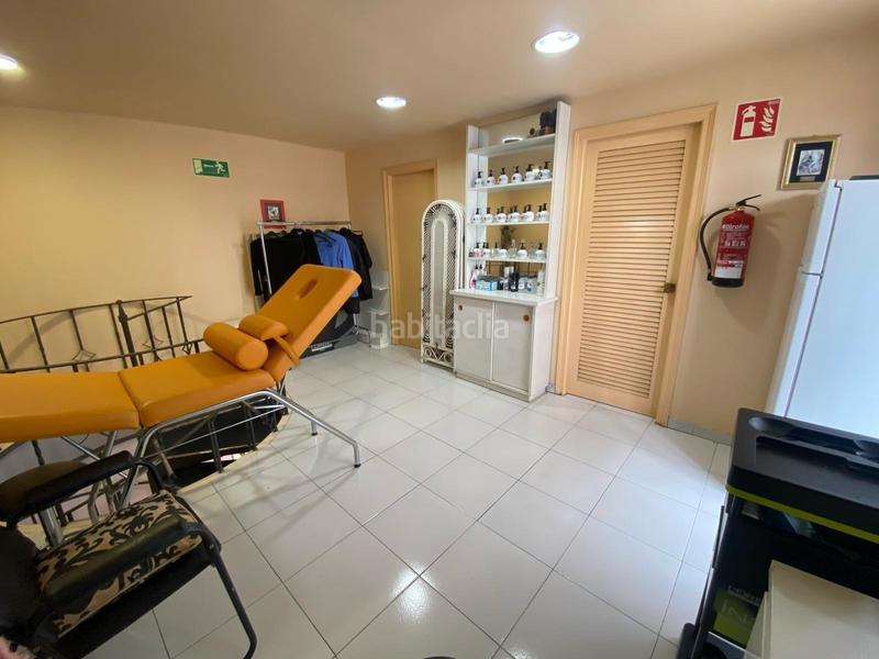 Foto 1892bd22-b4ef-4cca-9ee6-9128a29c1d3f. Alquiler local comercial alquiler de local en las galerías neptuno de platja daro en Platja d´Aro