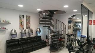 Lloguer Local Comercial  Galerias neptuno. Traspaso de peluquería en el corazón de platja daro