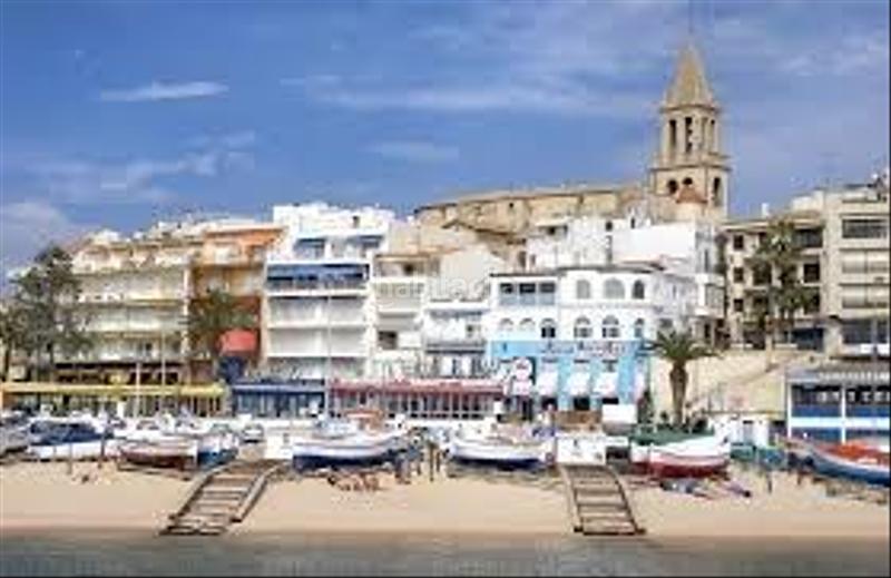 Foto 5b0fc676-2662-40d2-9e06-e7d1076380fa. Rent business premise in El Pedró Palamós