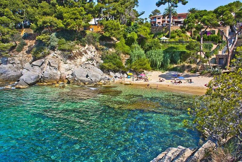 Foto 9abaab16-bd86-4edc-822d-f806f6faaaf5. Casa adossada amb calefacció aparcament a Centre-Platja Platja d´Aro