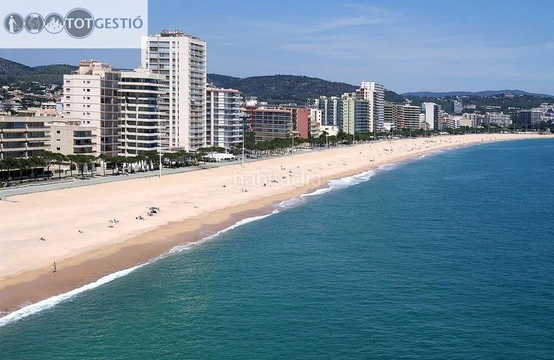 Foto 07f82434-a85b-40c2-ab43-e49aab8bd4e9. Lloguer local comercial a Centre-Platja Platja d´Aro