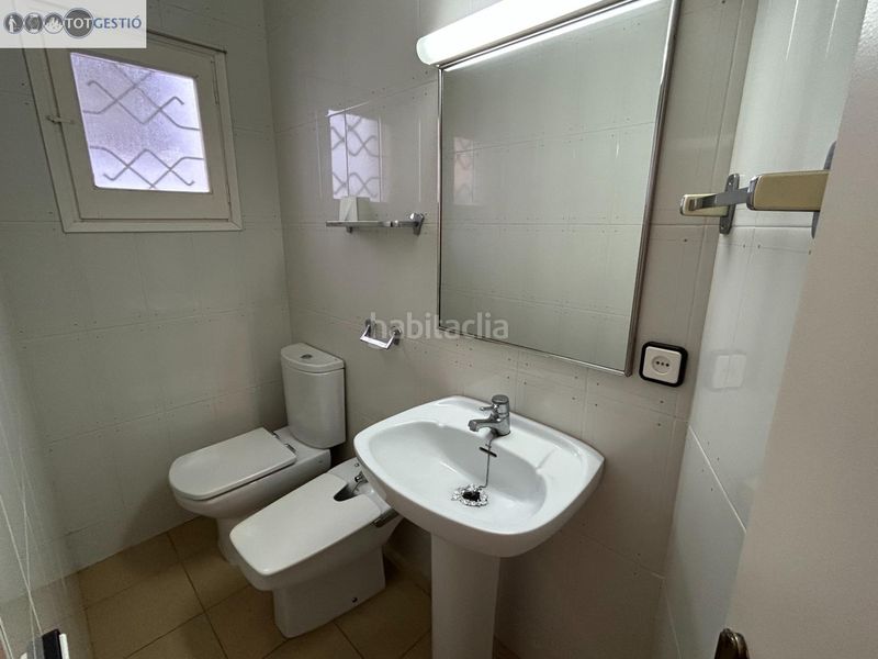 Foto ba6cda54-fe83-4049-a137-a4be73b69539. Pis amb aparcament a Centre-Platja Platja d´Aro