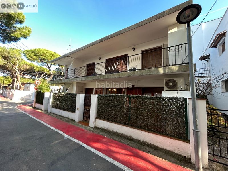 Foto ea41d164-6039-43fb-9b40-bcb5f859af75. Pis amb aparcament a Centre-Platja Platja d´Aro