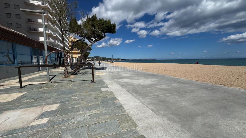 Foto e3eedc71-8339-4302-a2e9-eee46cd0ca25. Local comercial a paseo maritim 158 a Centre-Platja Platja d´Aro
