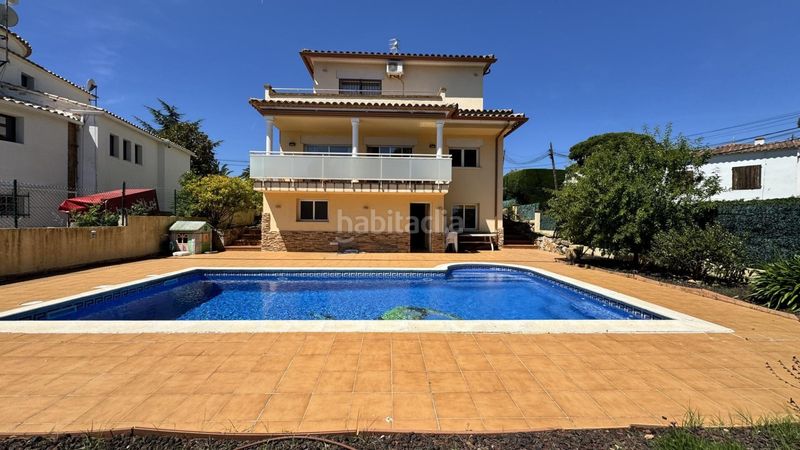 Foto ae3946ea-7a9a-4057-b9b7-25403a7b811f. Xalet amb calefacció aparcament piscina a Urbanitzacions Platja d´Aro