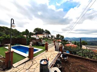 Maison à Via bellavista 80. Casa en fontpineda cerca de l´oreig