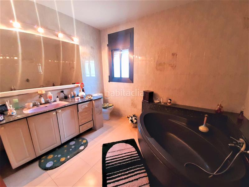 Foto 4c01be62-dc7f-4762-ac2a-cec3a24d5c86. Chalet mit kamin heizung parking in Cervelló