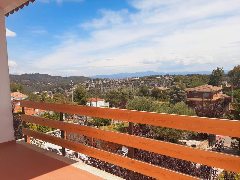 Foto 5872ecc0-05f7-4542-83ce-07d0c4f9bb17. Chalet mit kamin heizung parking in Cervelló