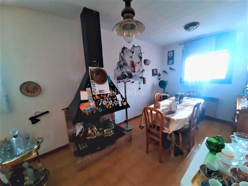 Foto 78181963-e750-43c1-a8bf-6b72705c55f0. Chalet mit kamin heizung parking in Cervelló