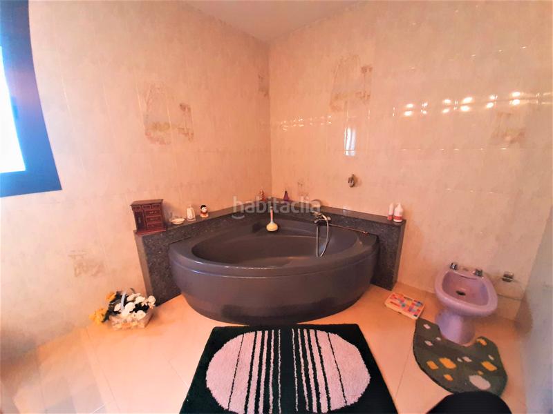 Foto 8c36e9a9-77ec-4b90-877c-88385c4021ad. Chalet mit kamin heizung parking in Cervelló