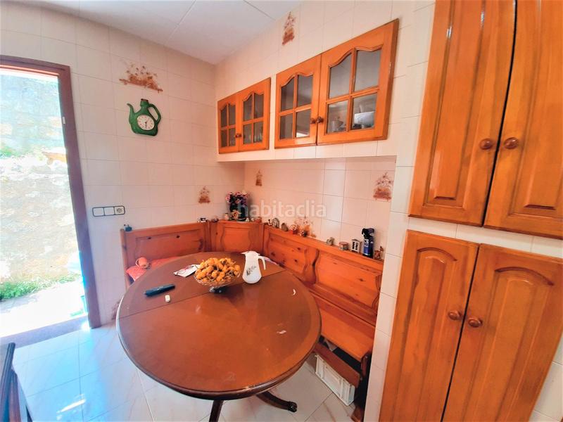 Foto b5b46797-6695-4753-97e2-37225f502062. Chalet mit kamin heizung parking in Cervelló