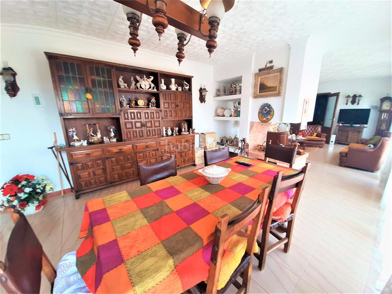 Foto bf595f36-d538-4511-8c0c-e0d55ac1eaca. Chalet mit kamin heizung parking in Cervelló