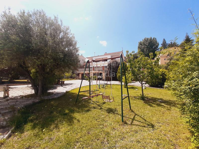 Foto f3a72f21-74c6-445a-9a6f-8acf368c4e55. Chalet mit kamin heizung parking in Cervelló