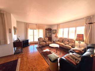 Pis a El Gall. Piso en venta esplugues