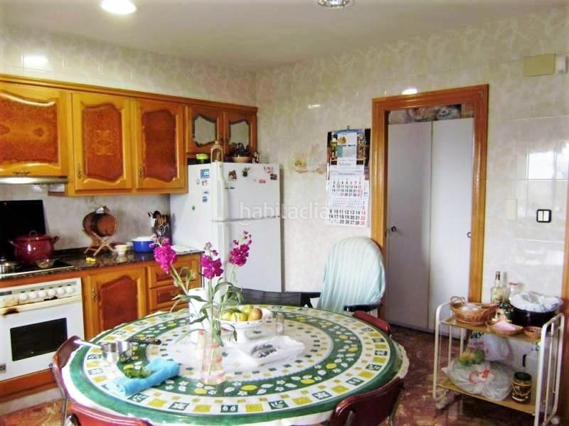 Foto 160e4d70-f824-472f-b3d5-8b647506cbb7. House with parking in Perleta - Maitino Elche / Elx