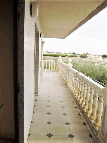 Foto 46d80b0c-ab63-4f3d-a80a-4a1da467fc4a. House with parking in Perleta - Maitino Elche / Elx