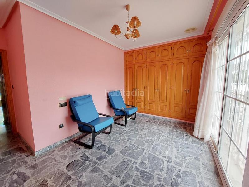 Foto 25f3c791-bcbc-45a5-8023-7d9510895bf1. Maison avec parking dans Ciutat Jardí - Torreta Verdí Elche / Elx