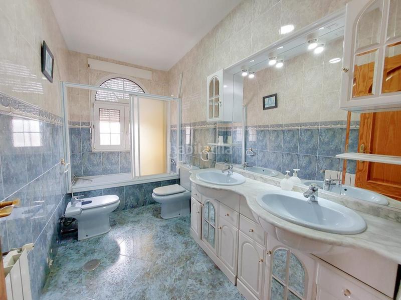 Foto 35f4e694-09fd-414d-a7ca-e6f2b27474a7. Maison avec parking dans Ciutat Jardí - Torreta Verdí Elche / Elx